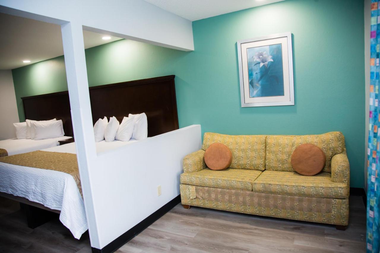Baymont By Wyndham Fort Walton Beach Mary Esther Exterior photo