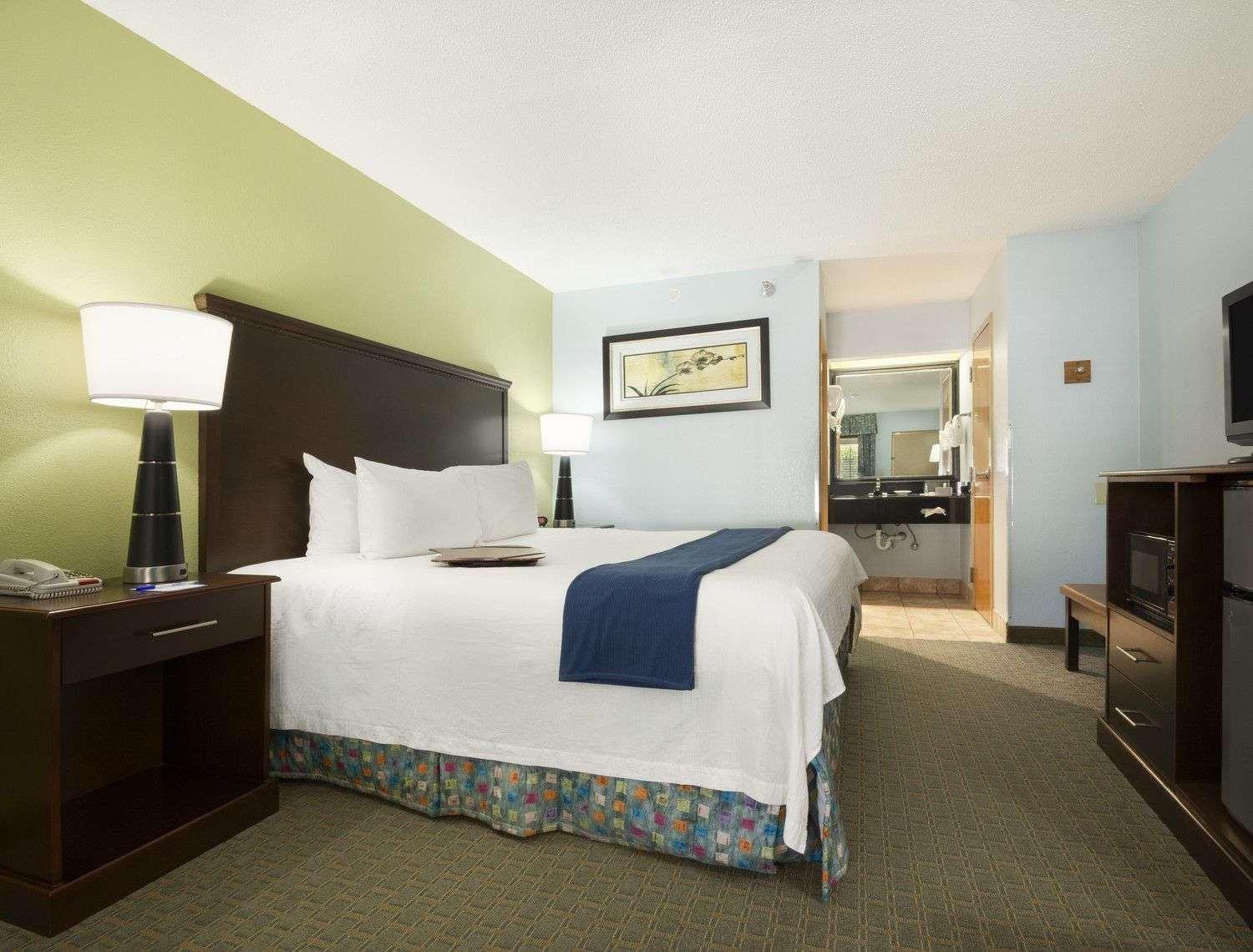 Baymont By Wyndham Fort Walton Beach Mary Esther Exterior photo