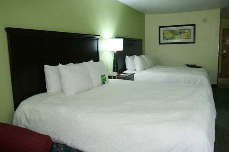 Baymont By Wyndham Fort Walton Beach Mary Esther Room photo